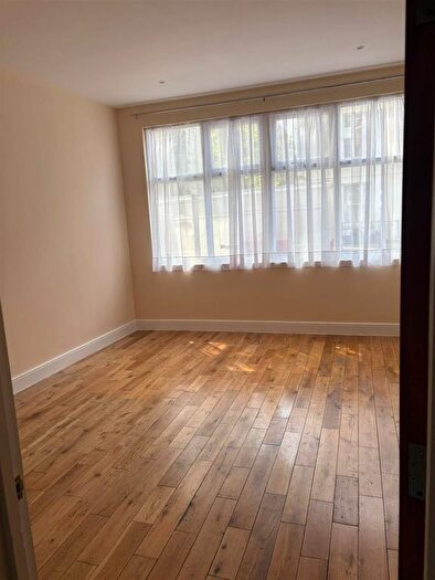 1 Bedroom Flat To Rent In Westbourne Road, London, N7
