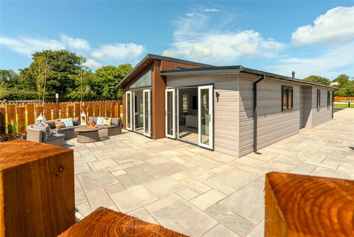 2 Bedroom Detached House For Sale In Tyn-Y-Gongl, Benllech, Isle Of Anglesey, LL74