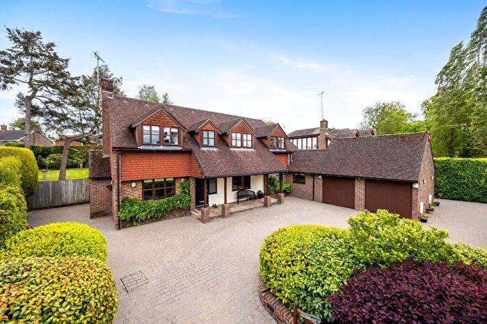 6 Bedroom Detached House For Sale In Hickmans Lane, Lindfield, RH16