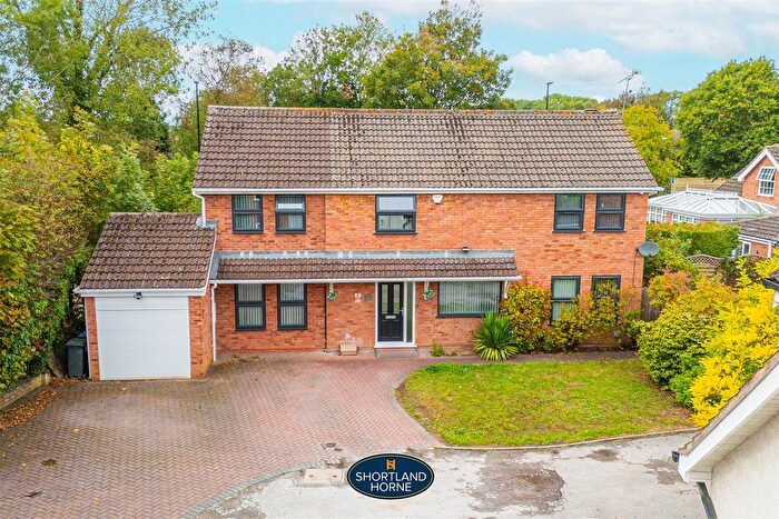 5 Bedroom Detached House For Sale In Roman Way, Finham Coventry, CV3