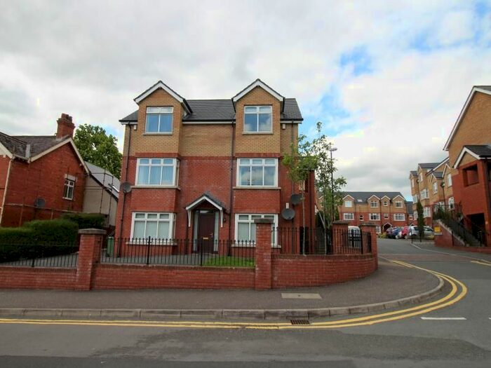 2 Bedroom Flat To Rent In Bellevue Drive, Lisburn, County Antrim, BT28