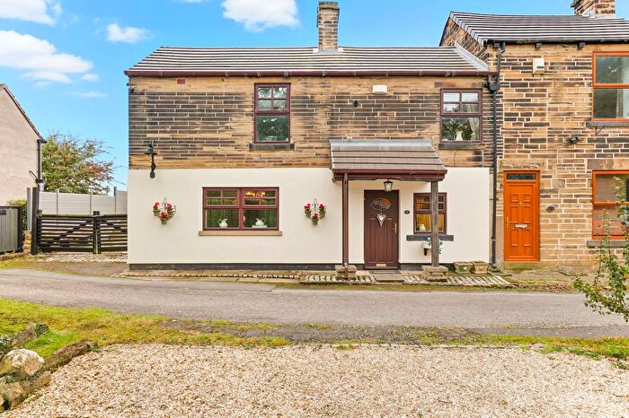 2 Bedroom End Terrace House For Sale In Quarry View, Ackworth, WF7