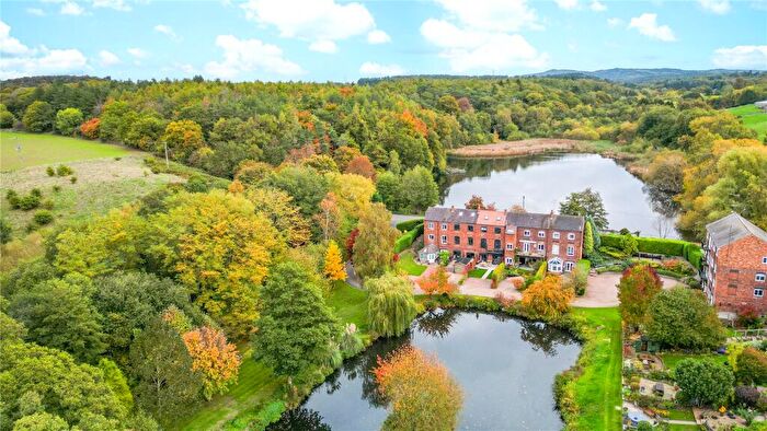 3 Bedroom House For Sale In Hurcott Village, Kidderminster, Worcestershire, DY10