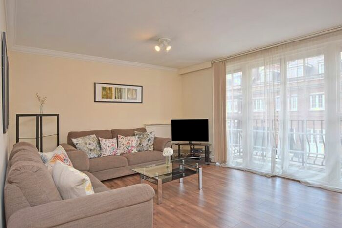 1 Bedroom Flat To Rent In Reeves Mews, London, W1K