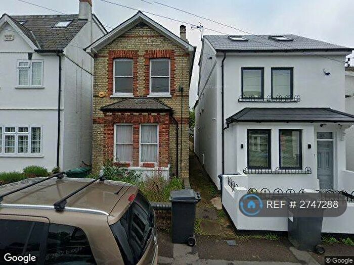 2 Bedroom Detached House To Rent In Sebright Road, Barnet, EN5