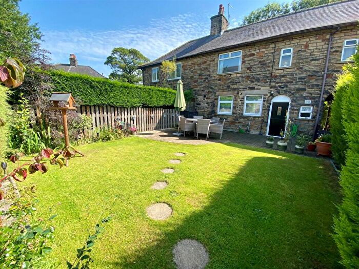 3 Bedroom Terraced House For Sale In Swallow House Lane, Hayfield, High Peak, SK22