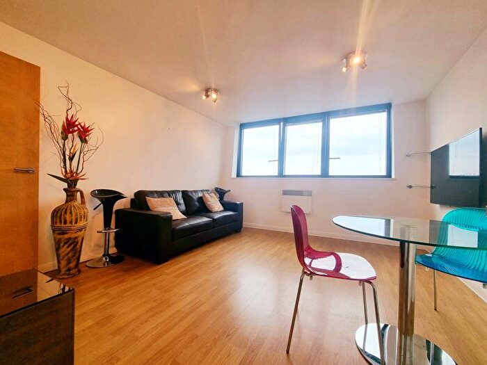1 Bedroom Apartment To Rent In Mann Island, Liverpool, L3