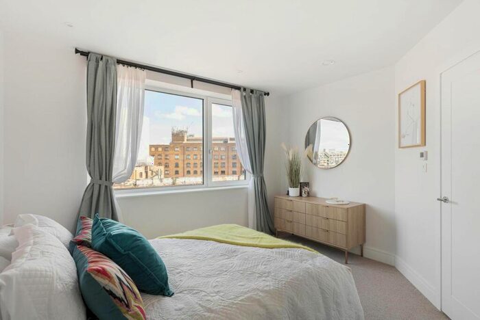 2 Bedroom Flat For Sale In Steel House Yard, Bombay Street, SE16