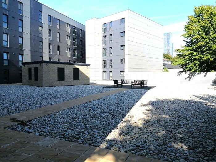 2 Bedroom Apartment To Rent In The Bailey, City Road, M15