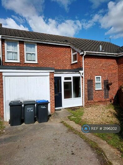 3 Bedroom Terraced House To Rent In Leben Square, Northampton, NN3