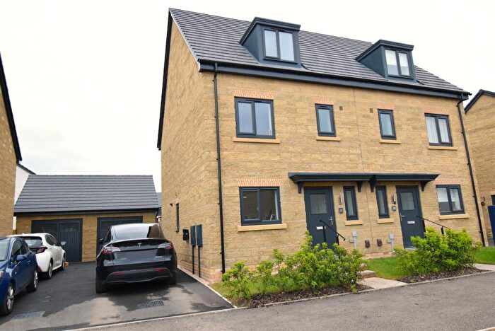 3 Bedroom Semi-Detached House For Sale In Broadacre Way, Chellaston, DE73