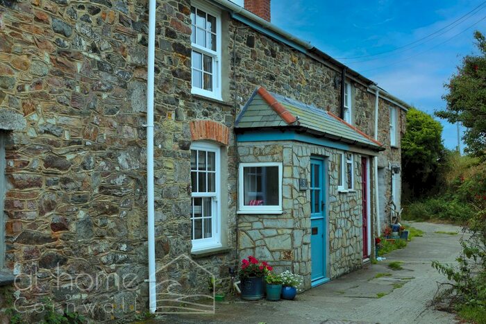 2 Bedroom Terraced House For Sale In Beacon Road, St. Agnes, TR5