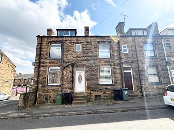 2 Bedroom End Of Terrace House To Rent In Gillroyd Parade, Morley, Leeds, West Yorkshire, LS27