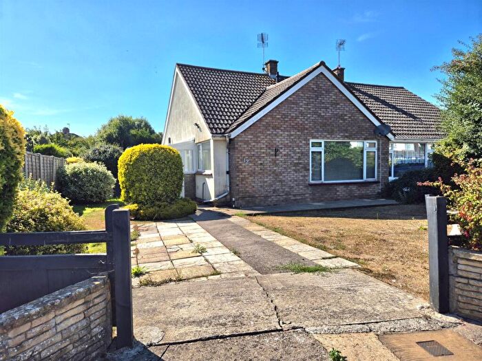 2 Bedroom Semi-Detached Bungalow For Sale In Thornbury Drive, Uphill, Weston-Super-Mare, BS23