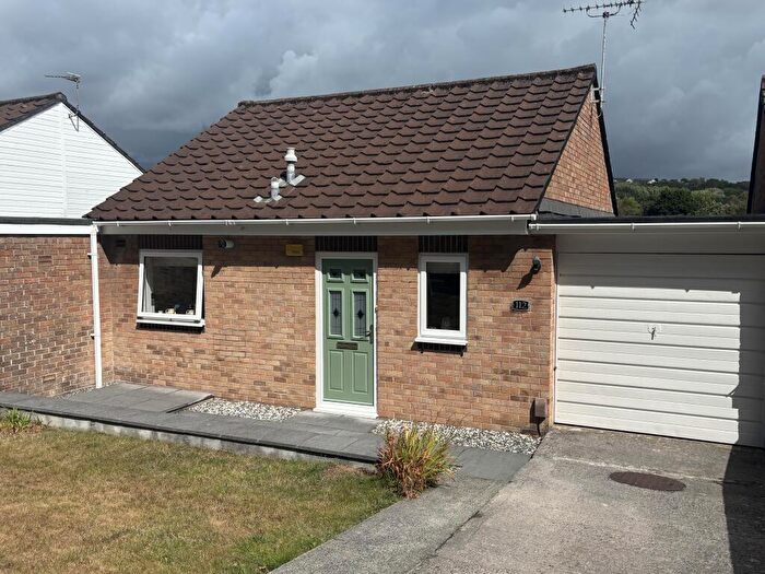3 Bedroom Link Detached House For Sale In Lockington Avenue, Plymouth, City Of Plymouth, PL3