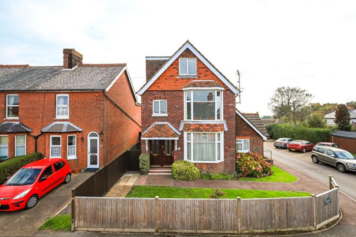 3 Bedroom Flat To Rent In Alexandra Road, Heathfield, TN21