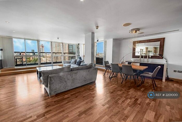 2 Bedroom Penthouse To Rent In Whitworth Street West, Manchester, M1