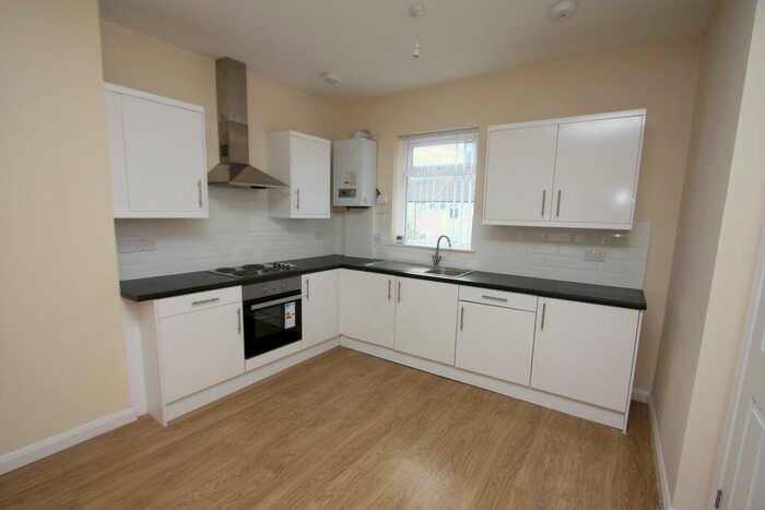 1 Bedroom Flat To Rent In Whitby Road, Ellesmere Port, CH65