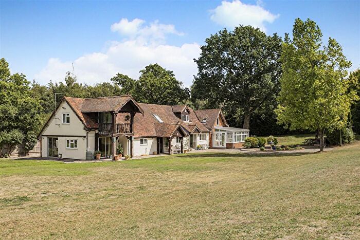3 Bedroom Detached House For Sale In Honey Hill, Wokingham, RG40