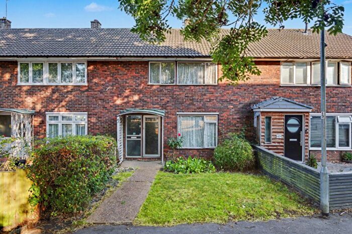 3 Bedroom Terraced House For Sale In Paprills, Lee Chapel South, SS16