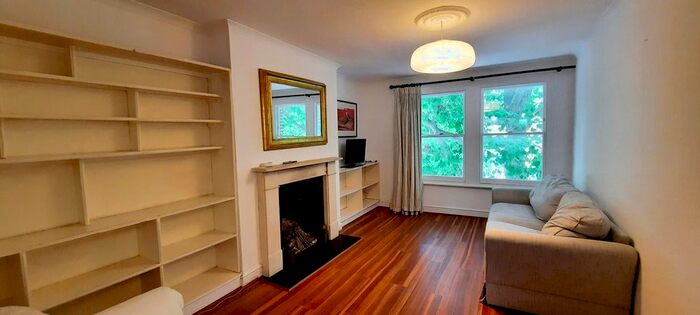 3 Bedroom Property To Rent In Cromwell Grove, Hammersmith, London, W6