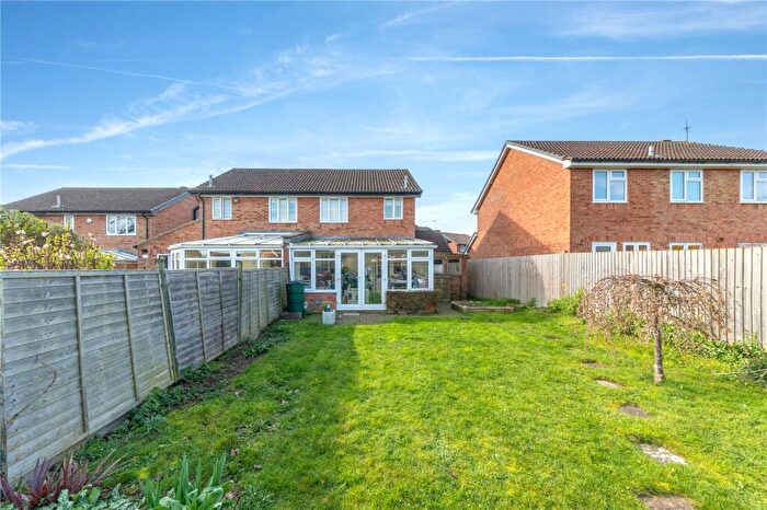 3 Bedroom Semi-Detached House For Sale In Burgess Gardens, Green Park, Newport Pagnell, Buckinghamshire, MK16