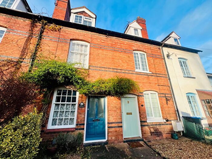 4 Bedroom Property To Rent In Mill End, Kenilworth, CV8