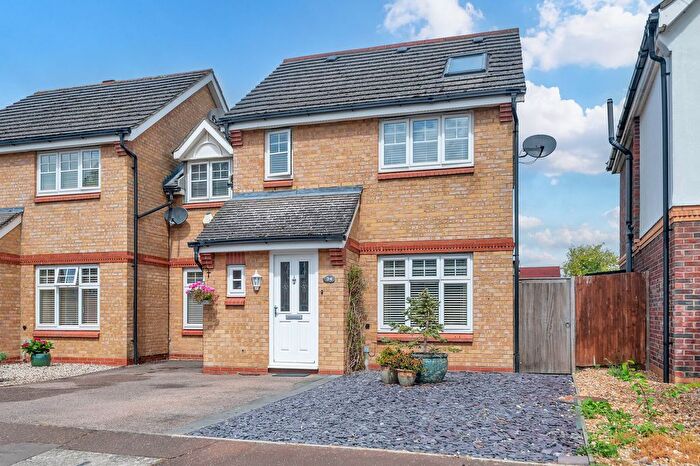 4 Bedroom Semi-Detached House For Sale In Elbourn Way, Bassingbourn, SG8