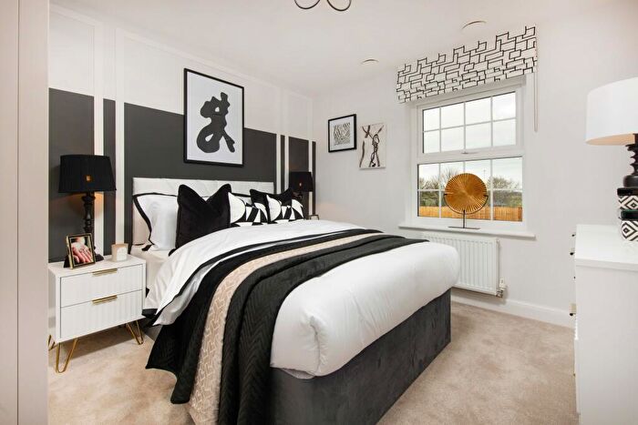 4 Bedroom Detached House For Sale In Morgan Gate, Abingdon, Oxfordshire, OX14