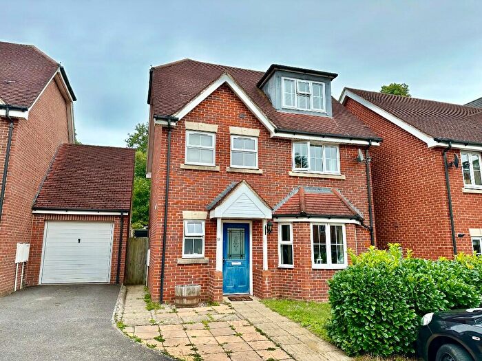 5 Bedroom Detached House For Sale In Royal Drive, Bordon, Hampshire, GU35