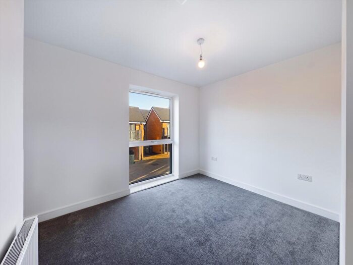 2 Bedroom Coach House To Rent In Bordon, GU35