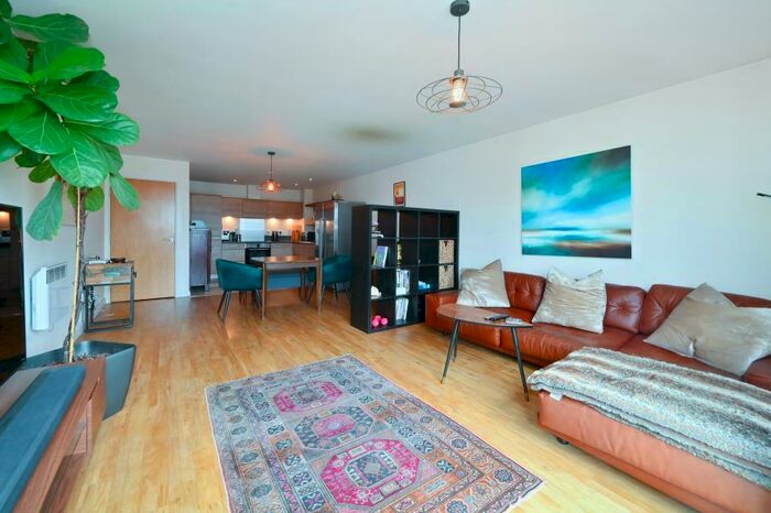 2 Bedroom Apartment To Rent In Zenith Building Commercial Road Limehouse, E14