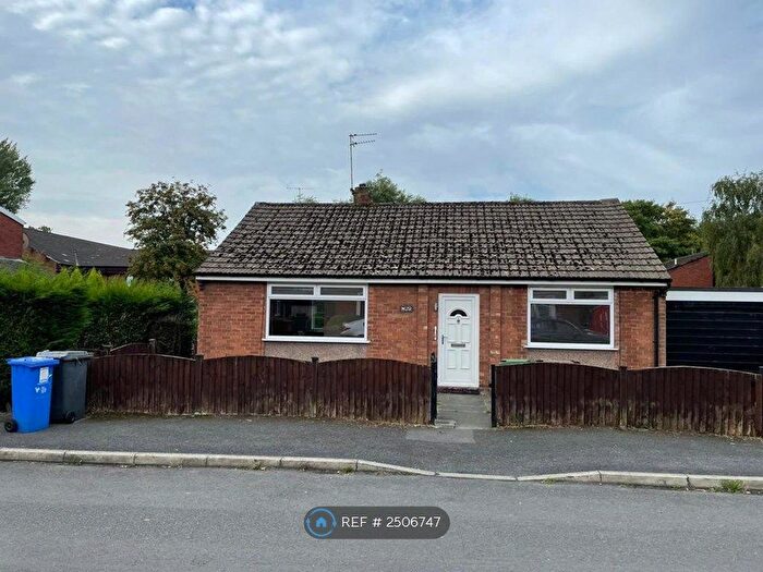 2 Bedroom Bungalow To Rent In Gorseyfields, Droylsden, Manchester, M43