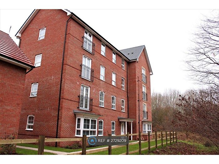 2 Bedroom Flat To Rent In Prior Deram Park, Coventry, CV4