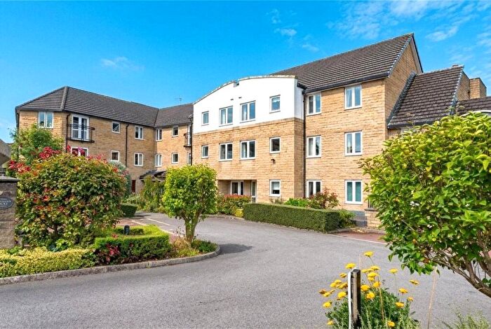 1 Bedroom Apartment For Sale In Hornbeam Court, Oxford Avenue, Guiseley, Leeds, LS20