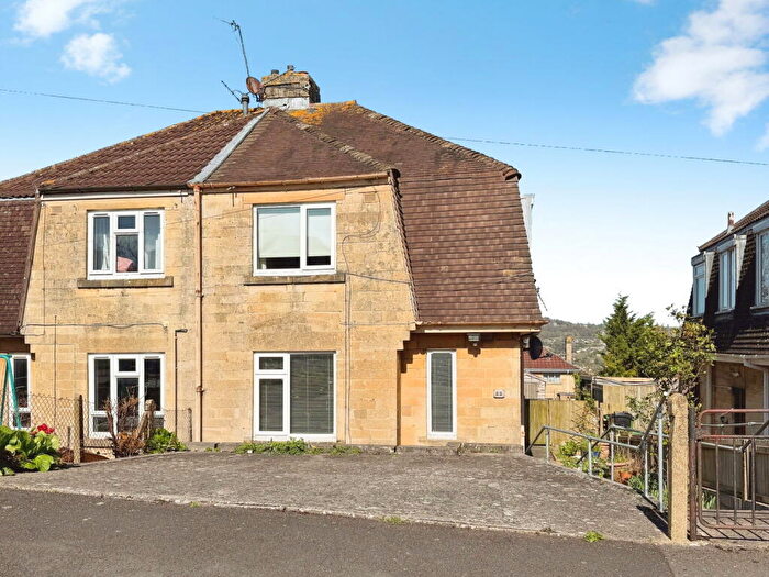 3 Bedroom Semi Detached House For Sale In St. Michaels Road, Whiteway, Bath, BA2