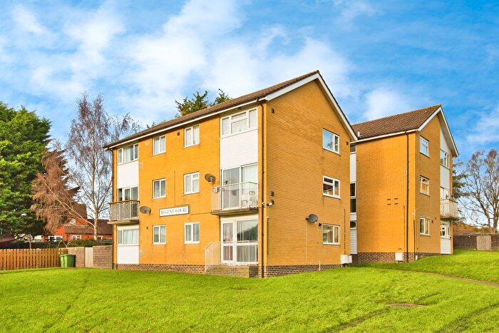 3 Bedroom Flat For Sale In Illustrious Crescent, Ilchester, Yeovil, BA22