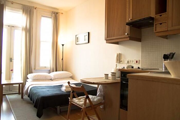 Studio To Rent In Fairholme Road, West Kensington, London, W14