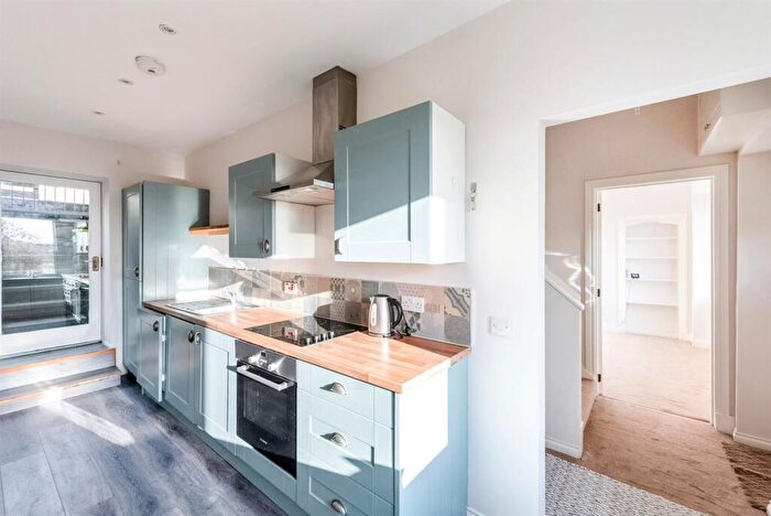 2 Bedroom Semi-Detached House For Sale In Middleton Cottage, Shillinghill, Tillicoultry, FK13