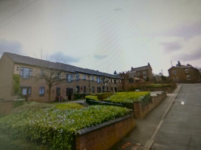 1 Bedroom Flat To Rent In West Drive, Keighley, West Yorkshire, BD22