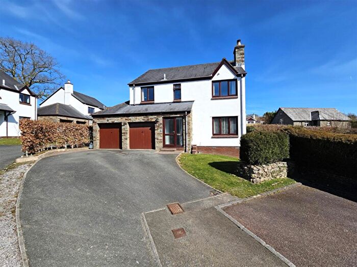 4 Bedroom Detached House For Sale In Mary Tavy, Tavistock, PL19