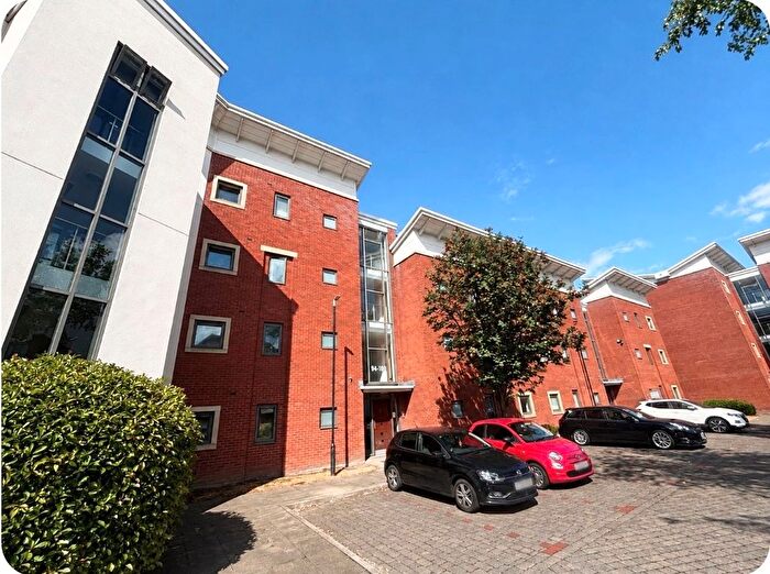 2 Bedroom Flat To Rent In Albion Street, Wolverhampton, WV1