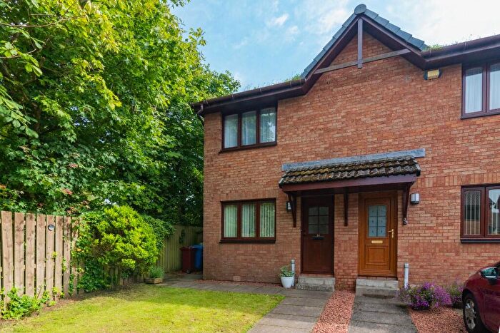 2 Bedroom Flat To Rent In Saddlers Gate, Strathaven, Lanarkshire, ML10