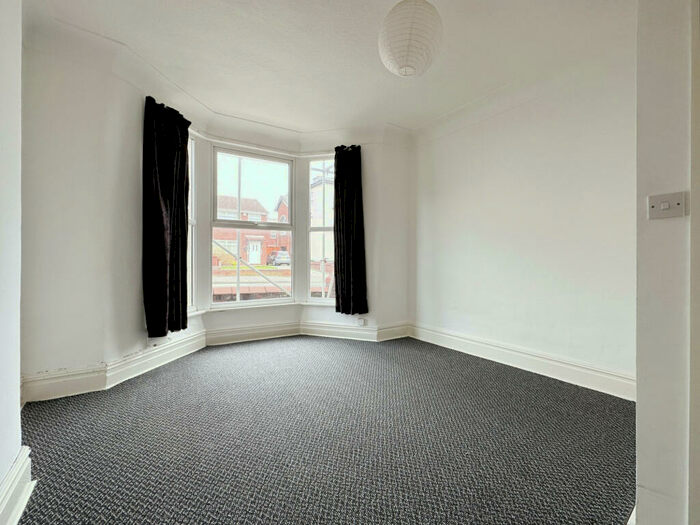 1 Bedroom Flat To Rent In Trafalgar Road, Wallasey, Merseyside, CH44