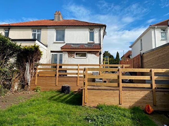 3 Bedroom Semi-Detached House For Sale In Silverwood Avenue, Newton Abbot, Devon, TQ12