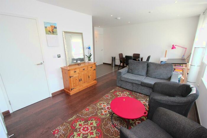 2 Bedroom Apartment To Rent In King Henry Terrace, Sovereign Court, Wapping, E1W