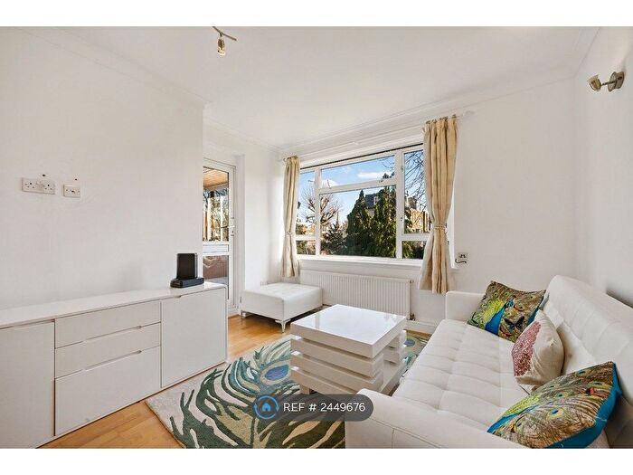 2 Bedroom Flat To Rent In Sheffield Terrace, London, W8