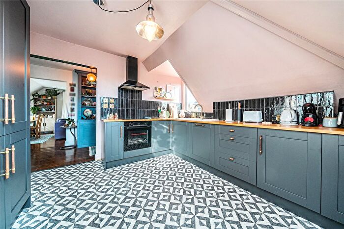 1 Bedroom Property For Sale In Langley Road, Beckenham, BR3