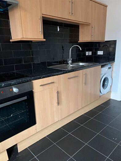 2 Bedroom Flat To Rent In George Street, Hull, HU1