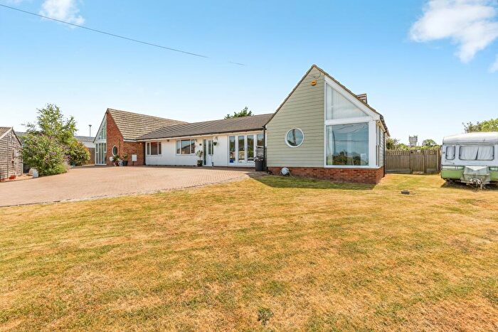 5 Bedroom Detached Bungalow For Sale In Bell Farm Lane, Minster-On-Sea, Sheerness, ME12